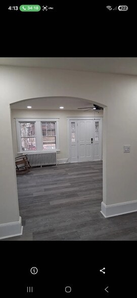 Building Photo - 213 W Quince St