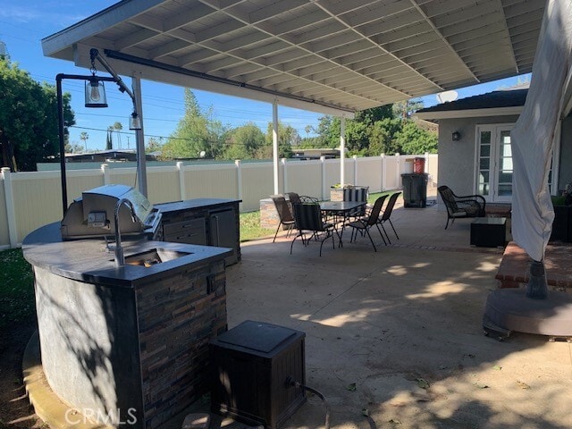 Building Photo - 4008 E Fernwood Ave