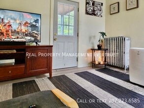 Building Photo - 53 Wood St