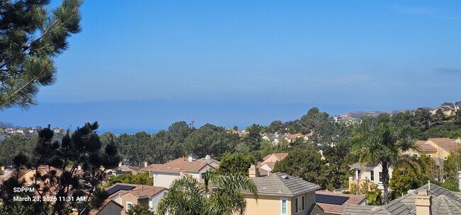 Building Photo - CARMEL VALLEY / SAN DIEGO - Torrey Hills Nice 4 Bedroom / 2.5 Bath House.  AVAILABLE NOW!