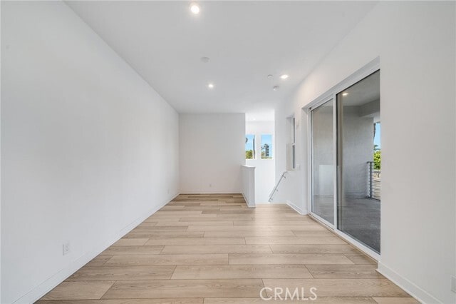 Building Photo - 1102 S Urbana St