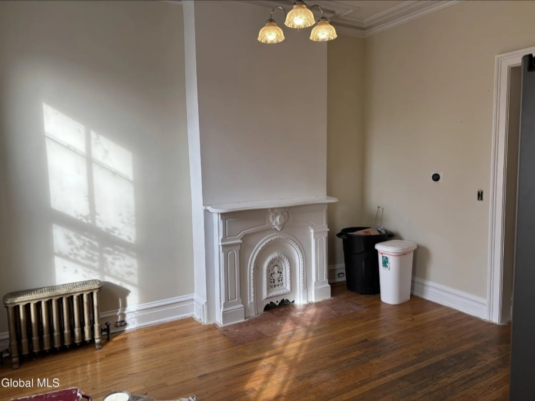 Building Photo - 44 Clinton Ave