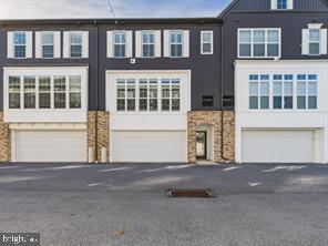 Building Photo - 714 Mayer Pl