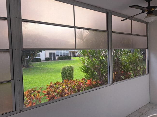 Building Photo - 243 Canterbury K