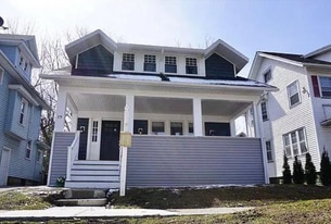 Building Photo - 19 Ellicott St