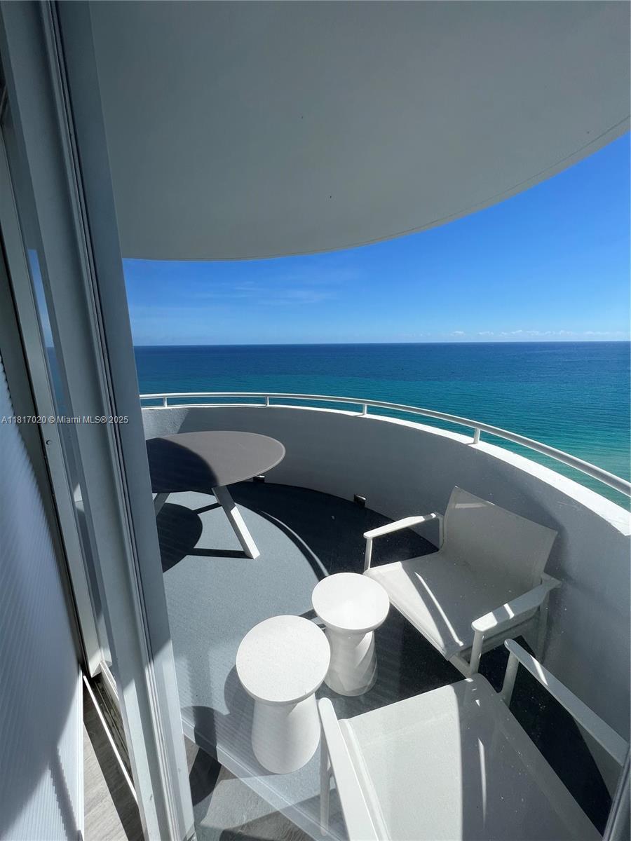 Building Photo - 6301 Collins Ave