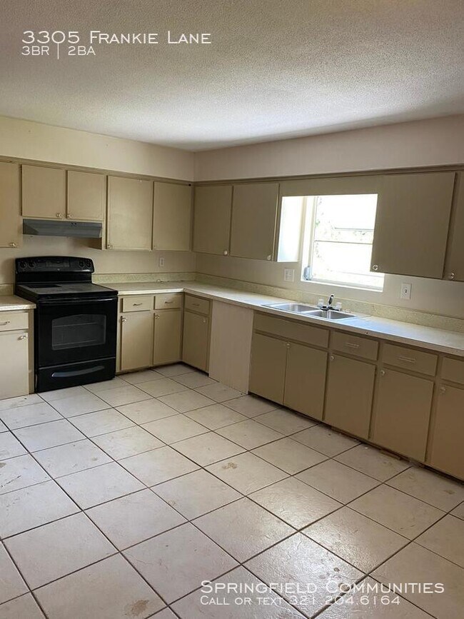 Building Photo - 3305 Frankie Ln