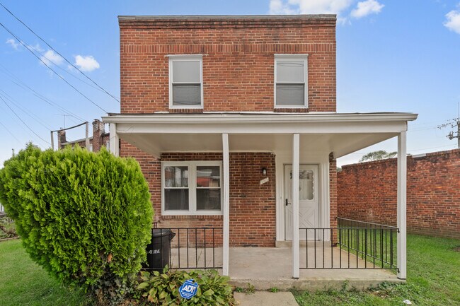 Building Photo - 2915 Oakford Ave