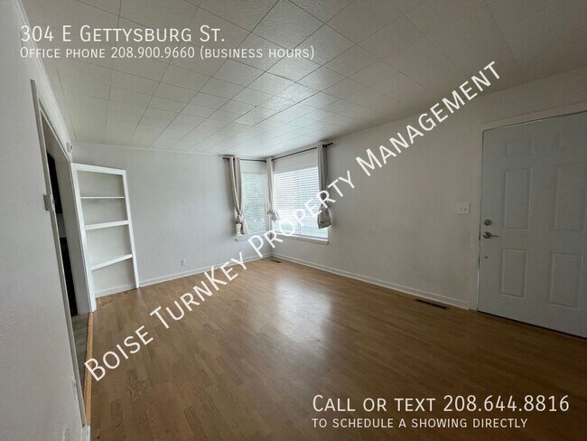 Building Photo - 304 E Gettysburg St