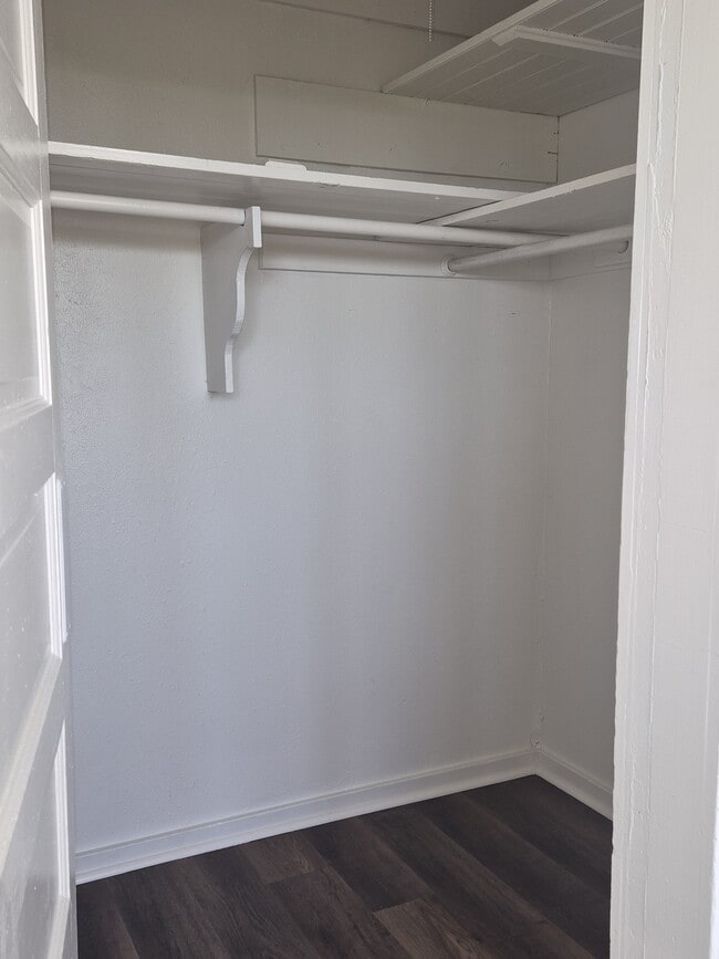 Building Photo - 10395 Avenue 384