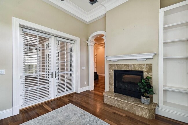 Building Photo - 704 Berrocales De Avila