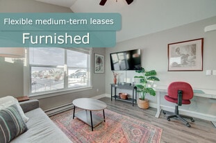 Building Photo - 5327 Westmorland Dr