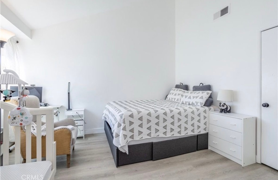 Building Photo - 19221 Sherman Way