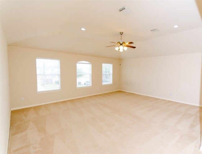 Building Photo - 16323 Yabbie Dr