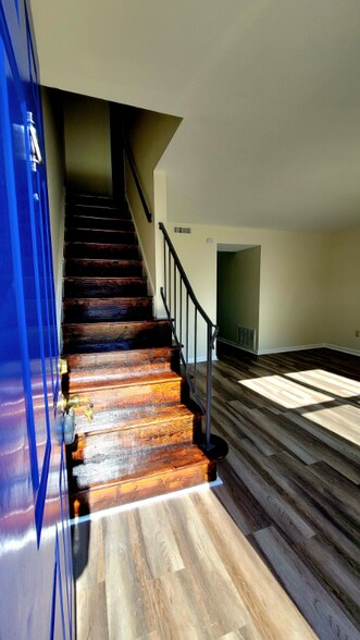 Building Photo - 1400 Meridian Ave