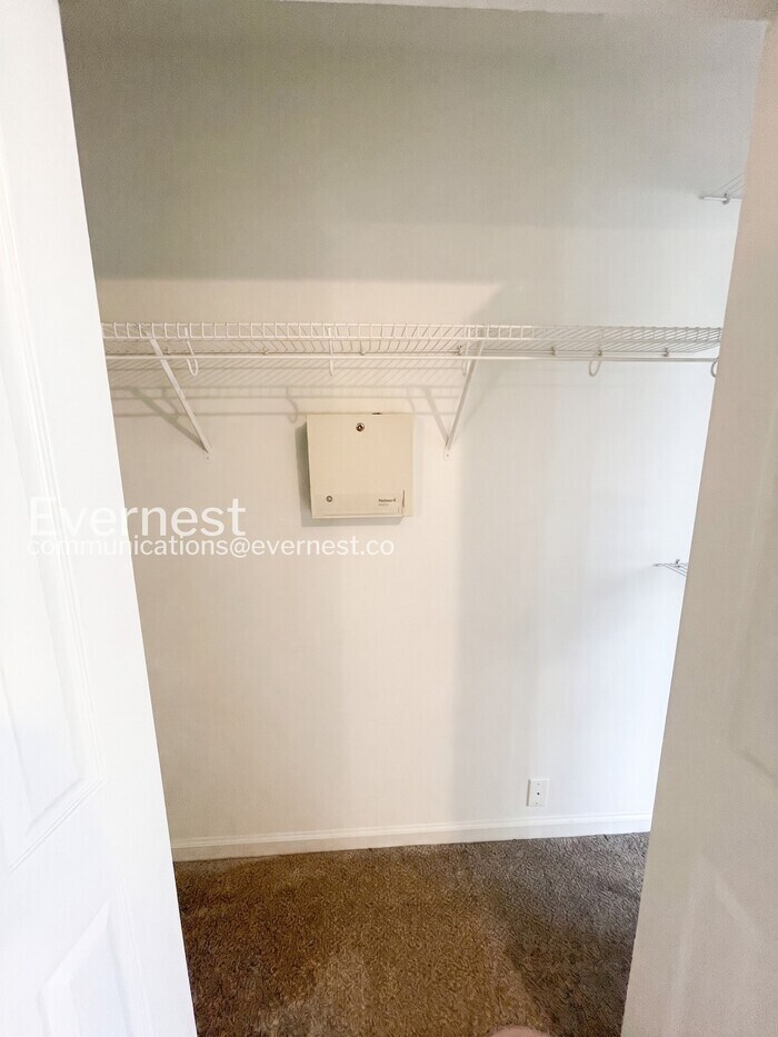 Building Photo - 3800 N Cindy Jo Dr