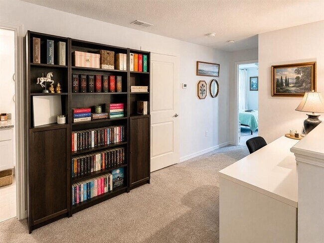 Building Photo - 21161 Threadfin Wy