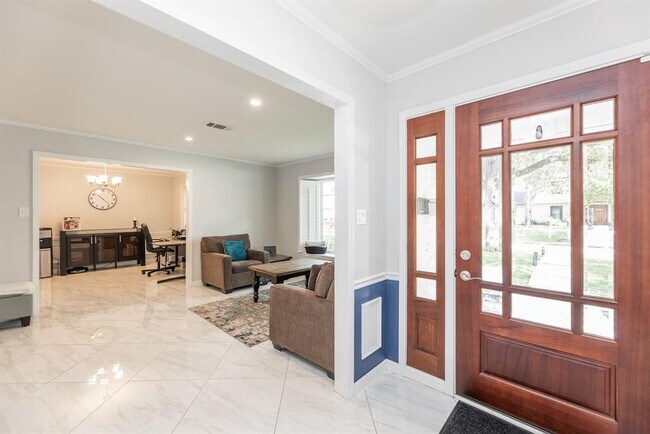 Building Photo - 14531 Bramblewood Dr