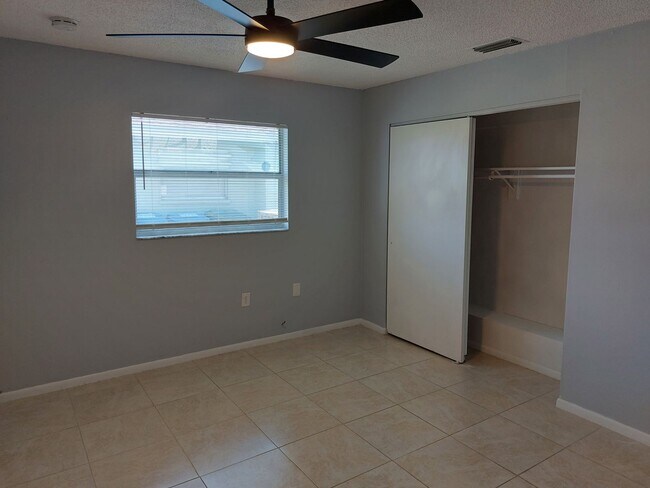 Building Photo - 1815 Marbeth St