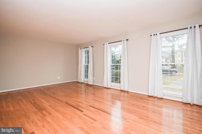 Building Photo - 9209 Frostburg Way