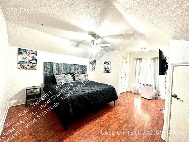 Building Photo - Rent to Own Home with $70,000 Down - NO Ba...