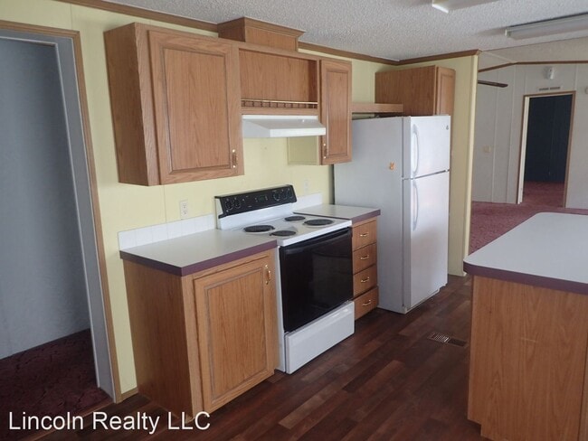 Building Photo - 3 br, 2 bath House - 4056 Twin Oaks Rd