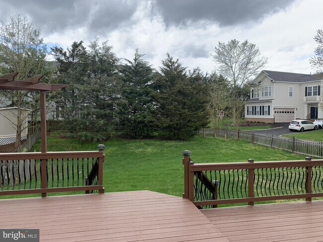 Building Photo - 21825 Wingfoot Ct