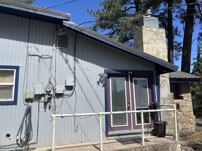 Building Photo - 117 Wingfield St