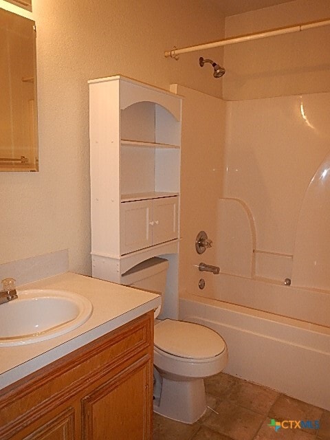 Building Photo - 1623 Pontotoc Trce
