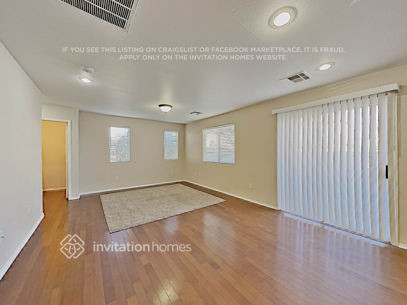 Building Photo - 10325 Adrianna Ave