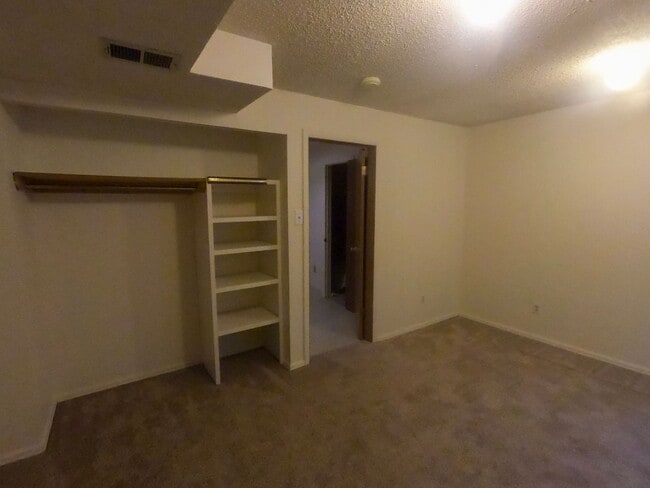 Building Photo - 3 Bedroom, 2 Bath Townhouse with Attached Garage in Desirable Lafayette, CO!