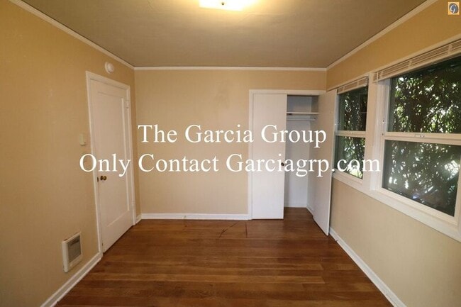 Building Photo - 6134 NE 17th Ave