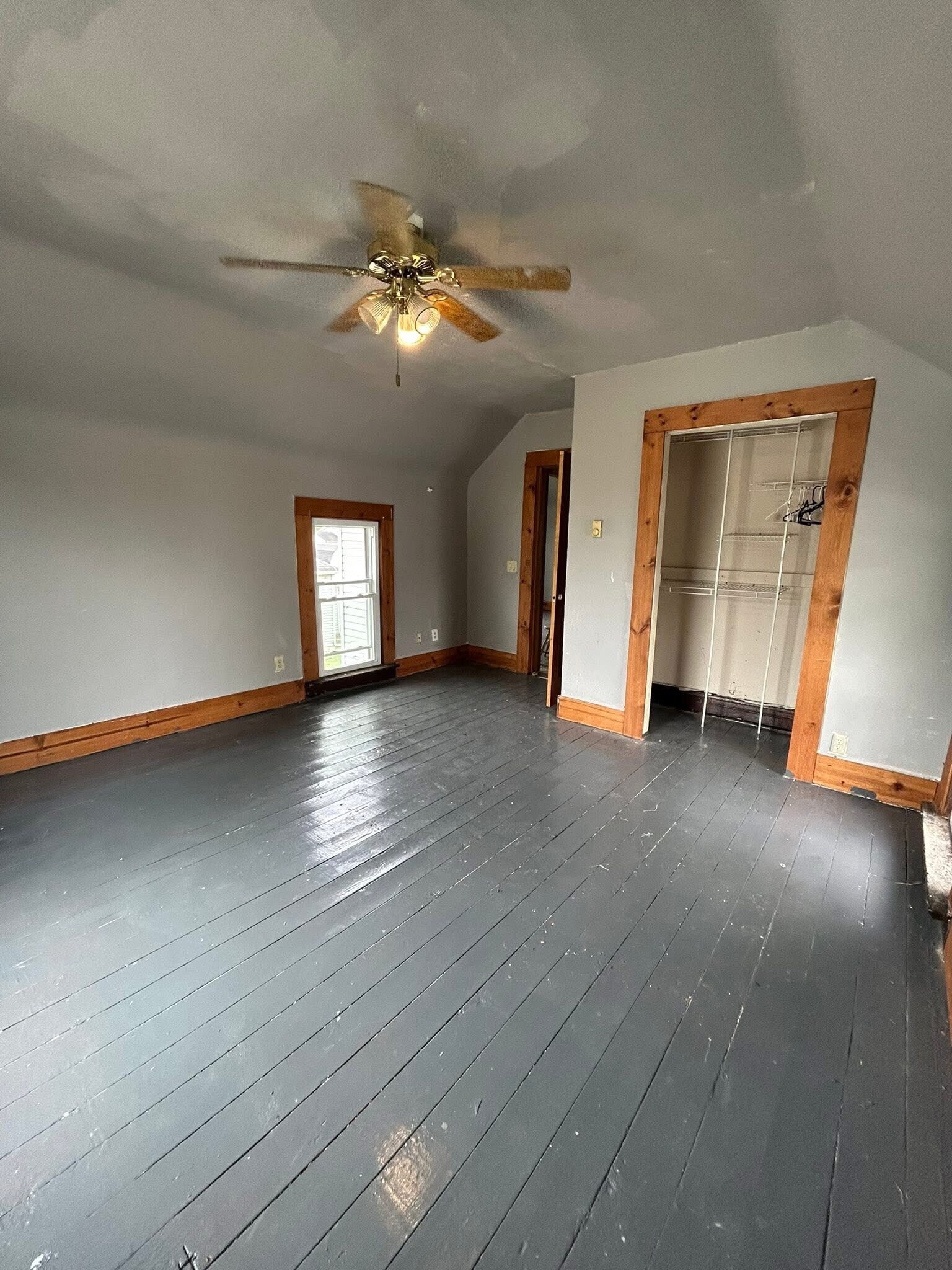 Upper Bedroom 2 - 408 S Range St