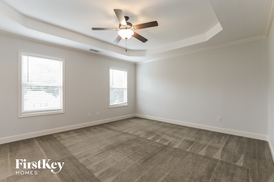 Building Photo - 537 Cambridge Farms Dr