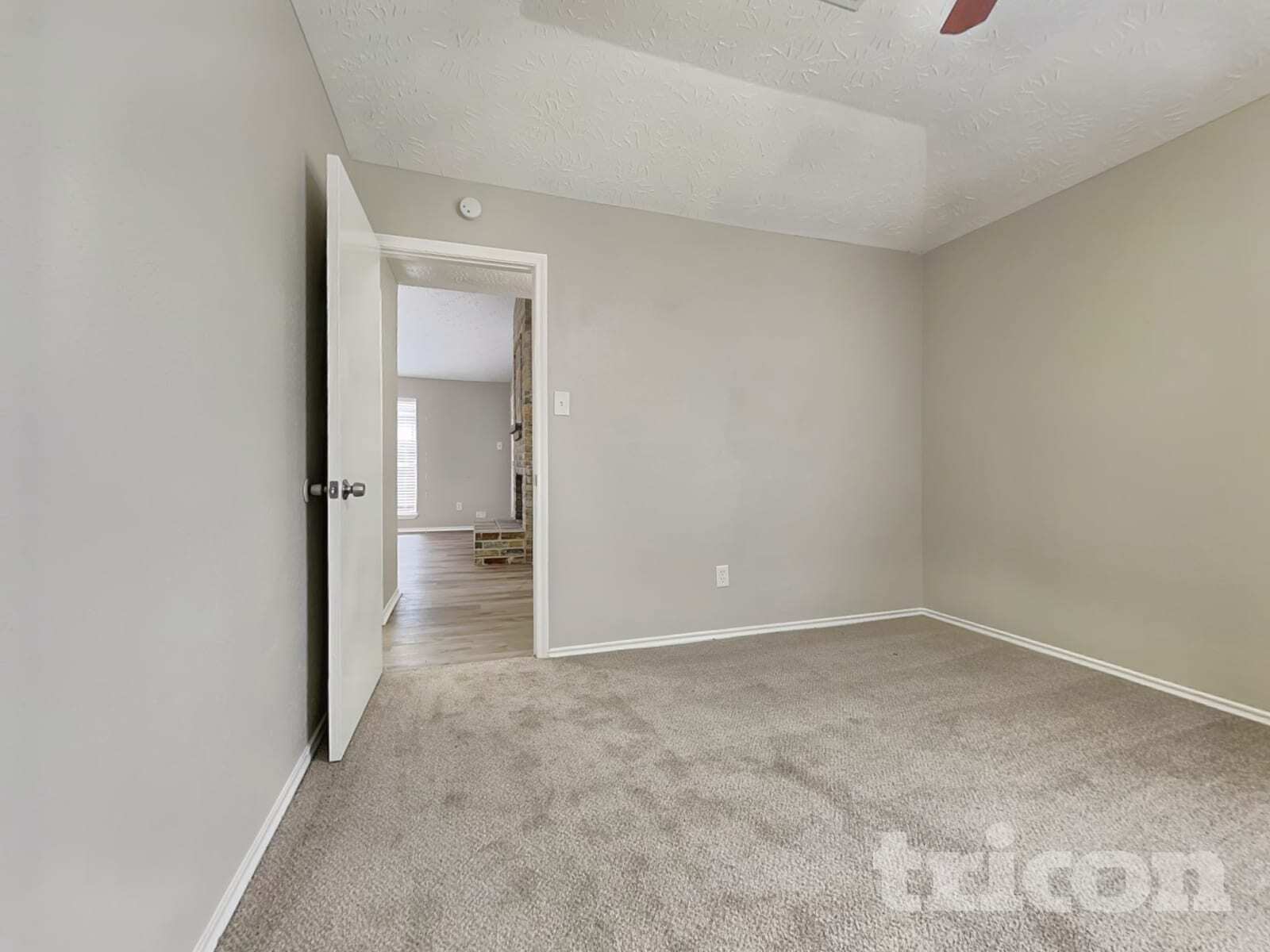 Building Photo - 15243 Bedford Glen Dr