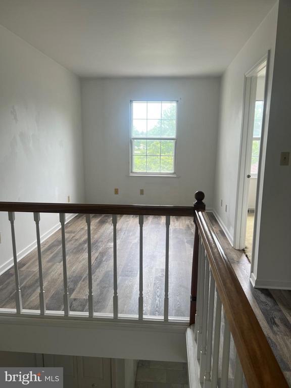 Building Photo - 975 Byers Ave
