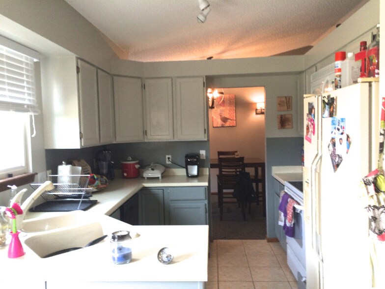 Building Photo - 3301 C