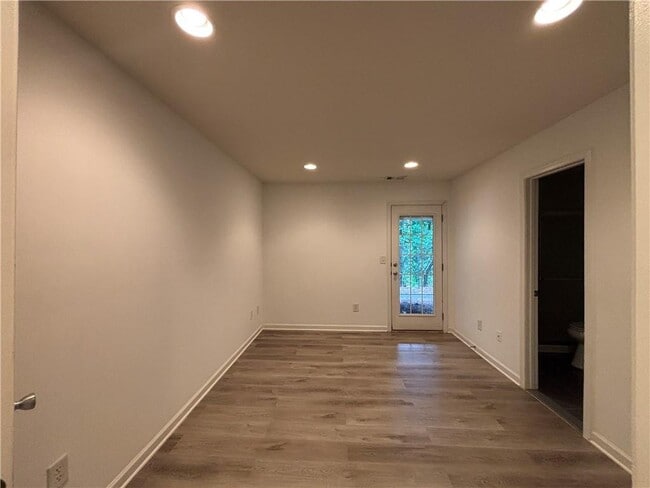Building Photo - 1161 Liberty Pkwy NW