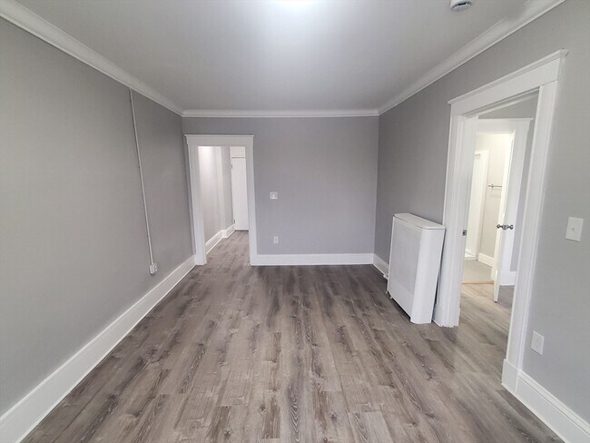 Building Photo - 738 Washington St