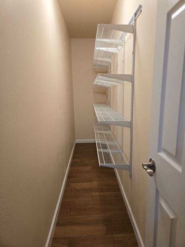 Building Photo - Aberdeen - 3 bedroom, 2 bath remodeled home for RENT!