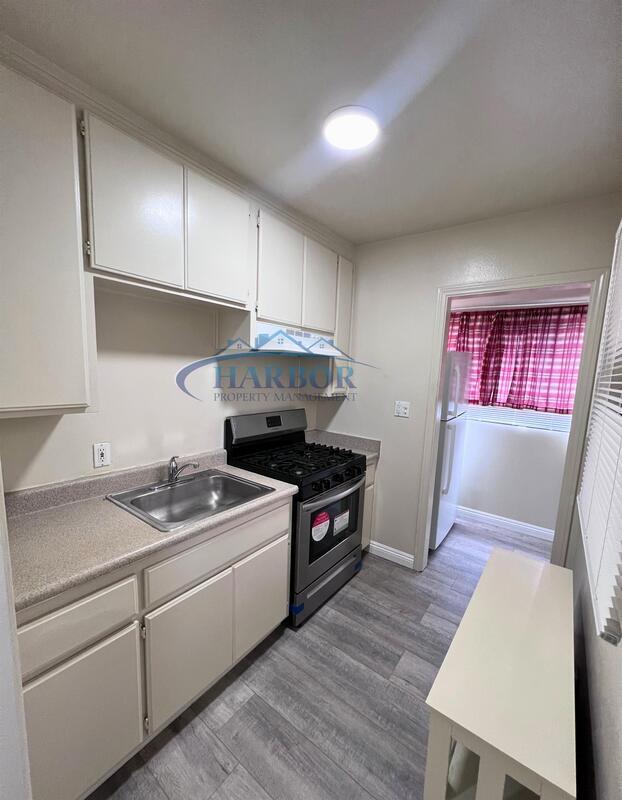 Building Photo - 782-786 W 18th St