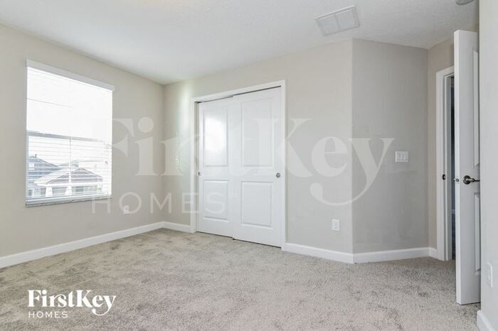Building Photo - 9916 Victory Gallop Loop