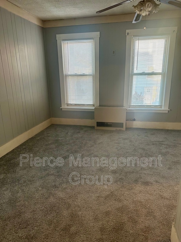 Building Photo - 308 Bartlett St