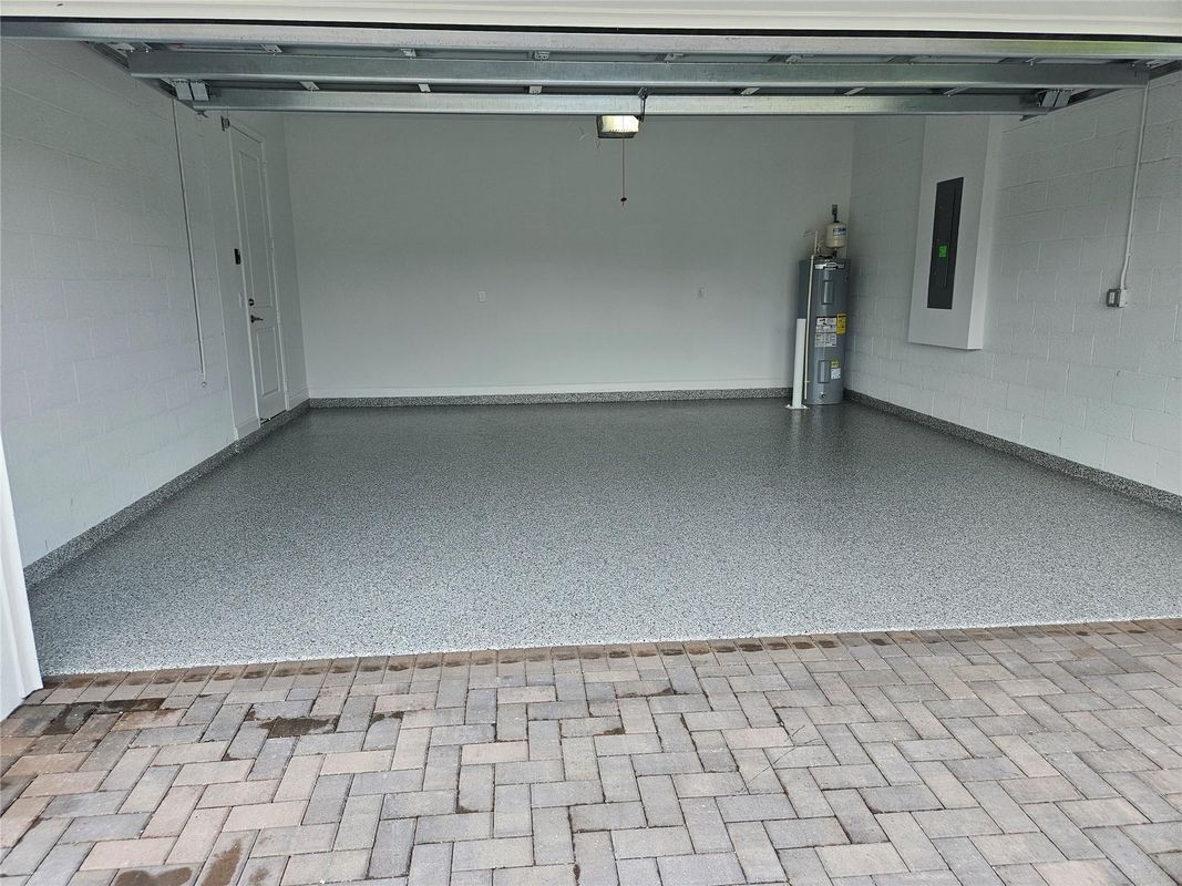 Building Photo - 5729 Graceful Wy