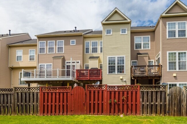 Building Photo - 43149 Crosswind Terrace