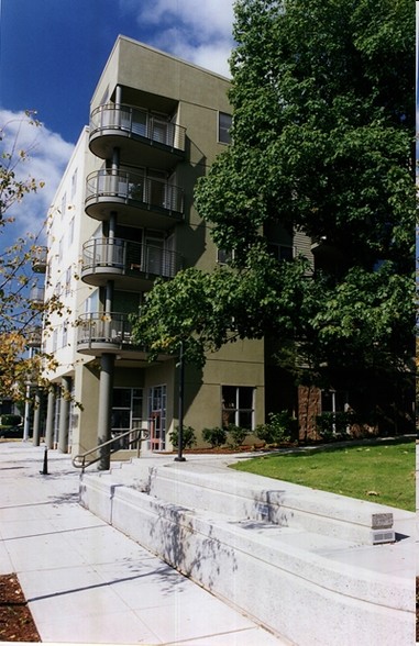 Primary Photo - 5819 Glisan