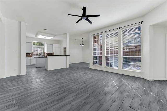 Building Photo - 1010 Westwood Ct