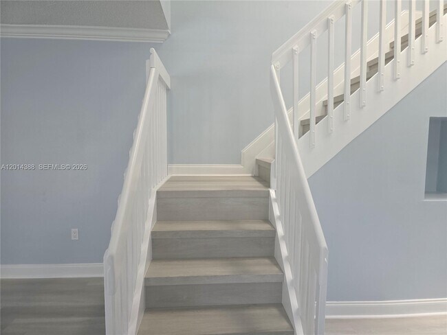 Building Photo - 13022 SW 88th Terrace N