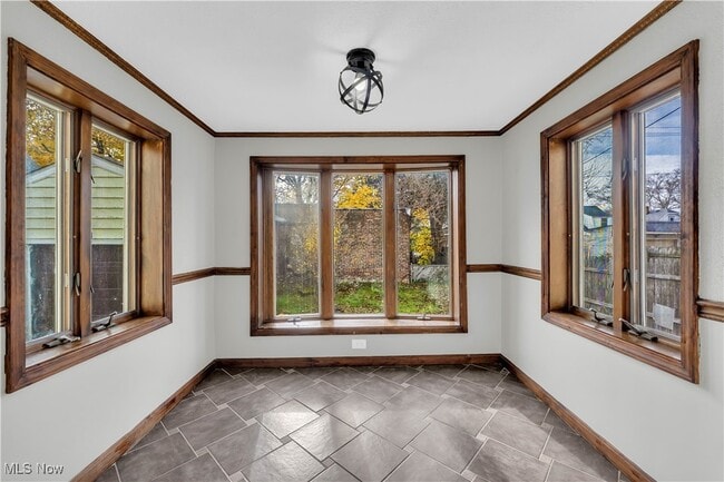 Building Photo - 11217 Florian Ave