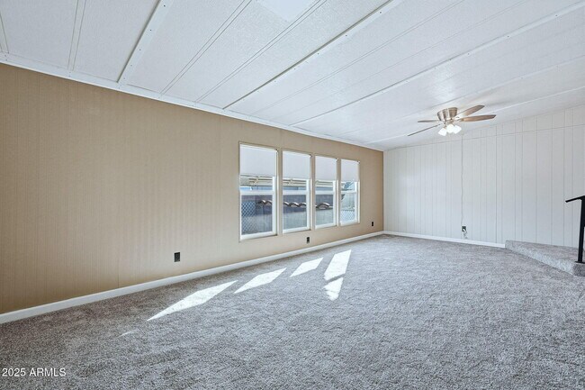 Building Photo - 17048 N 66th Terrace